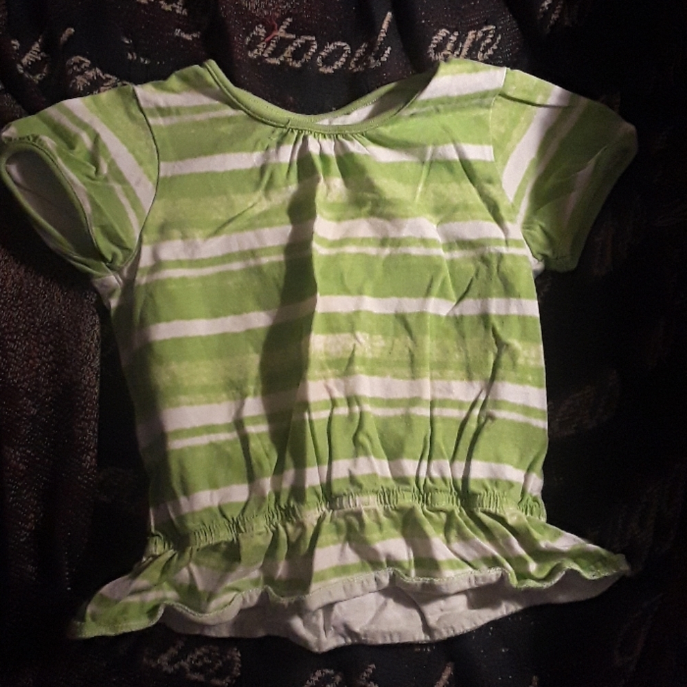 Girls 3T short sleeved shirt